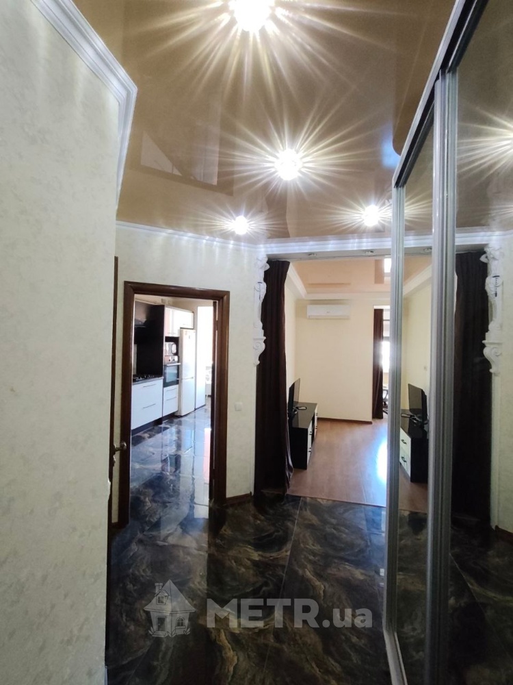 Фото квартиры, г. Черноморск, ул. Набережная 11А (23599-5)