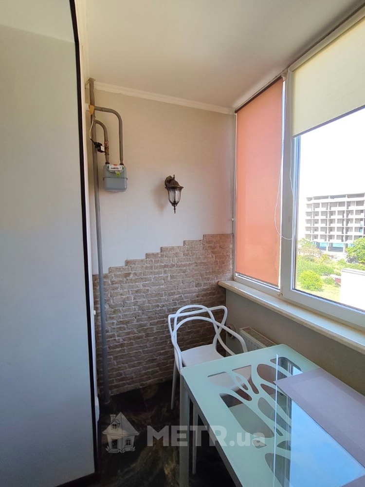 Фото квартиры, г. Черноморск, ул. Набережная 11А (23599-8)