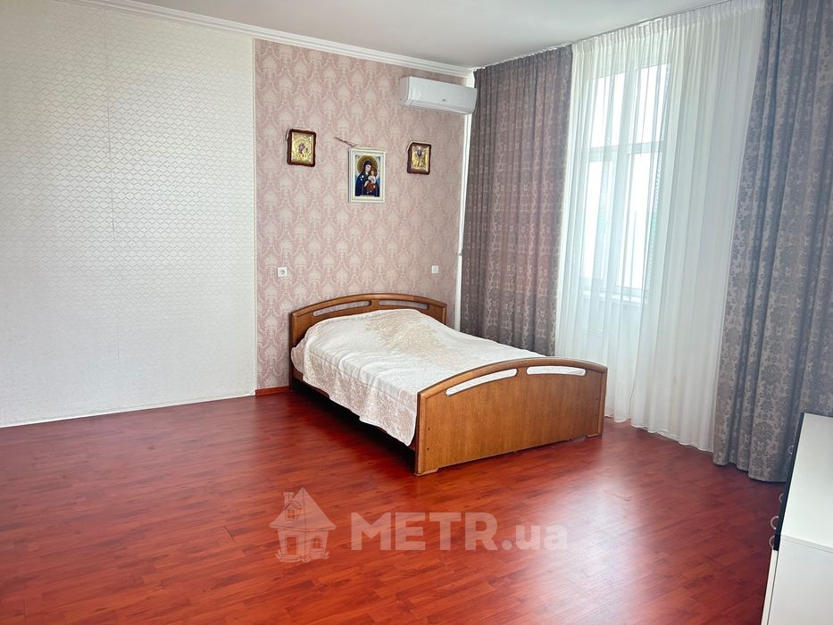 Фото квартиры, г. Черноморск, ул. Радостная 21 (23622-9)