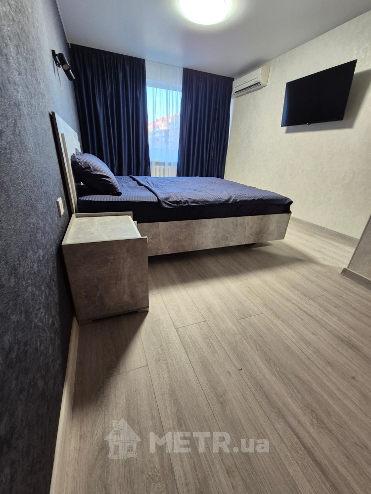 Фото квартиры, г. Черноморск, ул. Радостная 11Б (22558-15)