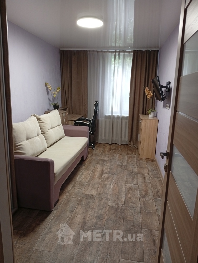 Фото квартиры, г. Черноморск, ул. Шевченко 11 (23399-12)
