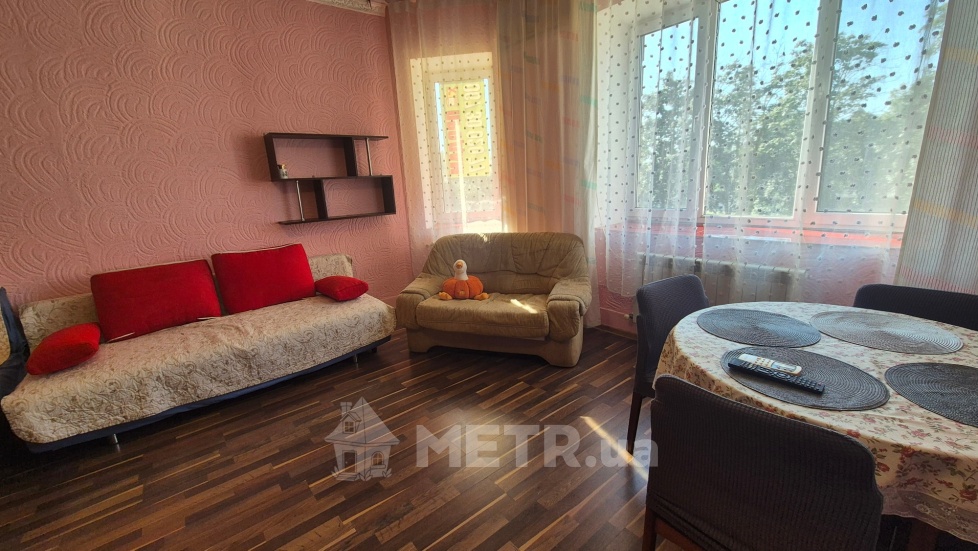 Фото квартиры, г. Черноморск, пер. Хантадзе 4 (21908-13)