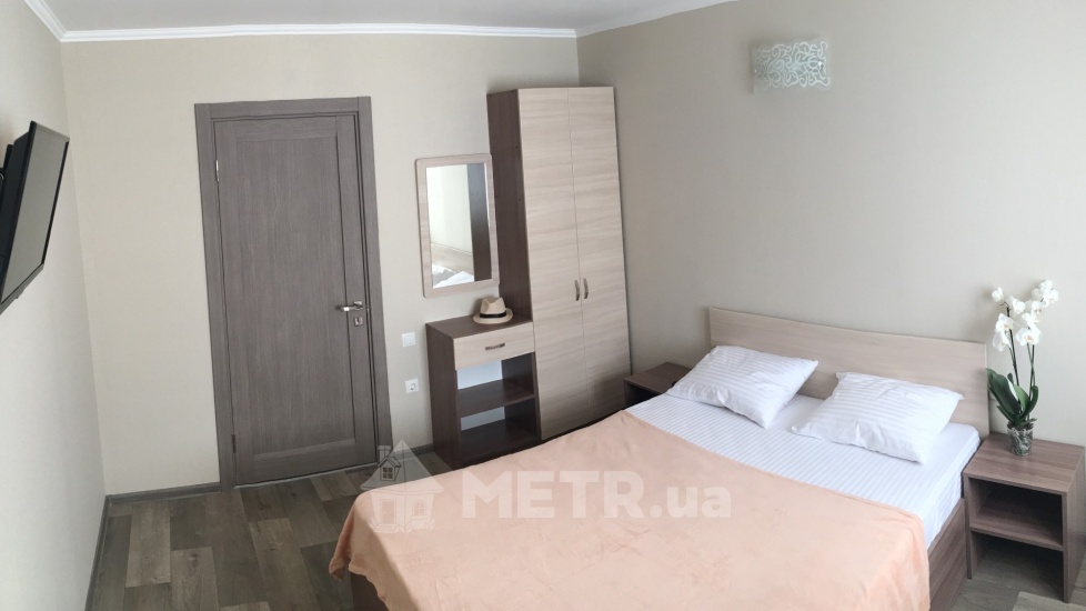 Фото части дома, г. Черноморск, ул. Набережная 8 (23806-1)