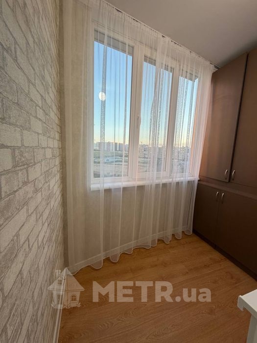 Фото квартиры, пгт Авангард, ул. Проездная 15А (23812-13)