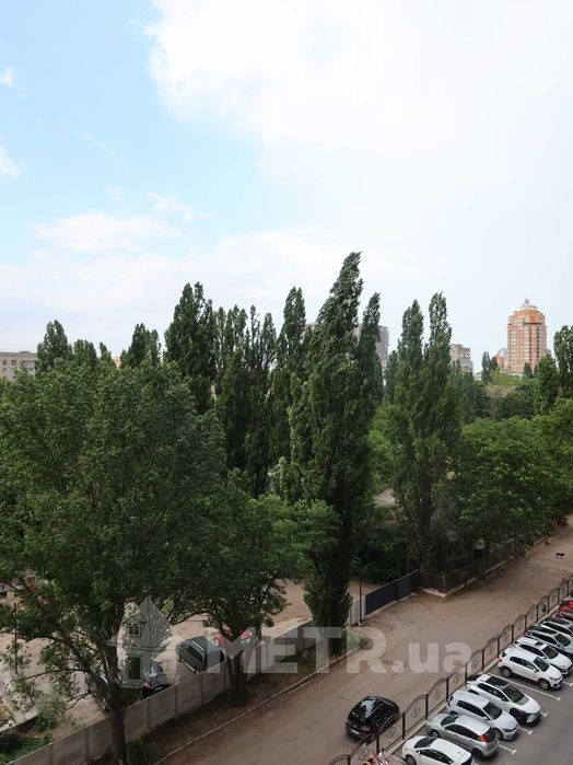 Фото квартири, м. Одеса, вул. Івана Франка 40 (СТР) (23949-23)