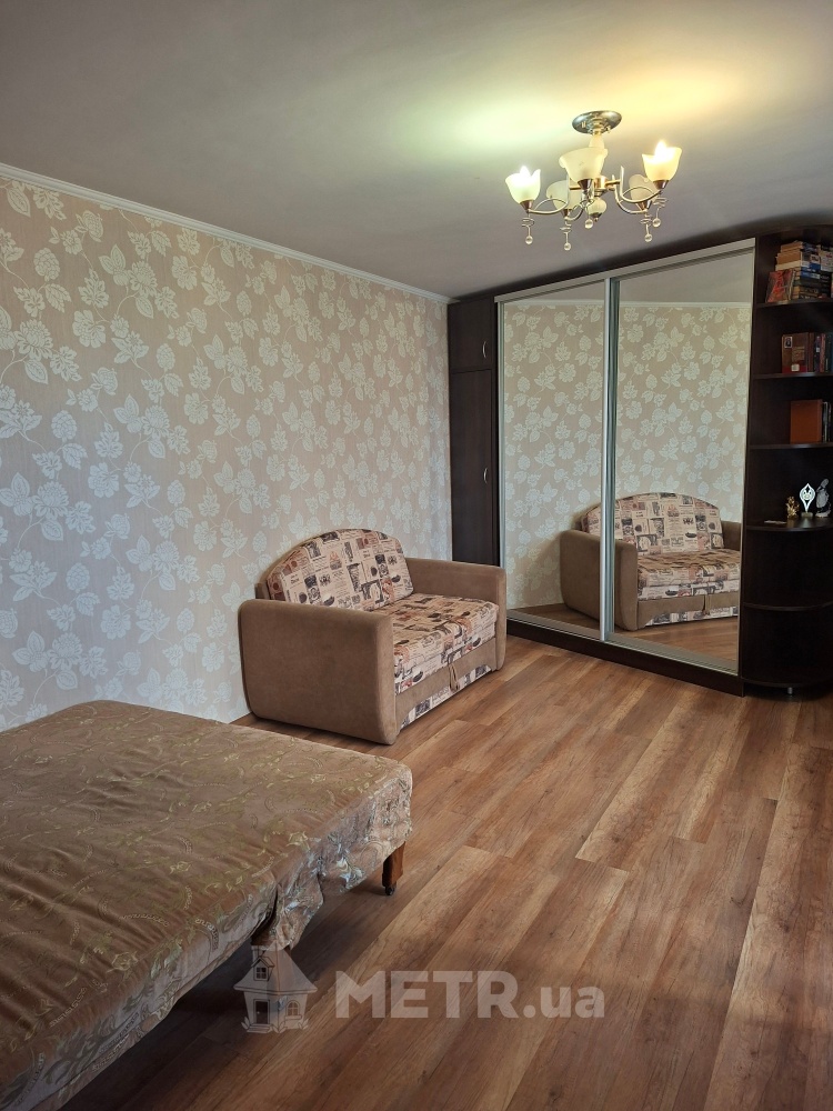 Фото квартиры, г. Черноморск, ул. Парковая 36 (24027-4)