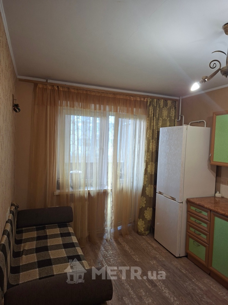 Фото квартиры, г. Черноморск, ул. Парковая 36 (24027-2)