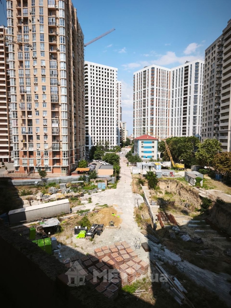 Фото квартиры, г. Одесса, Гагаринское Плато 5 (СТР) (24074-16)