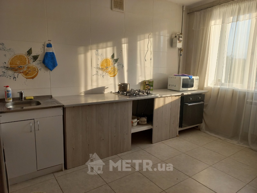 Фото квартиры, г. Черноморск, проспект Мира 28 (24079-11)