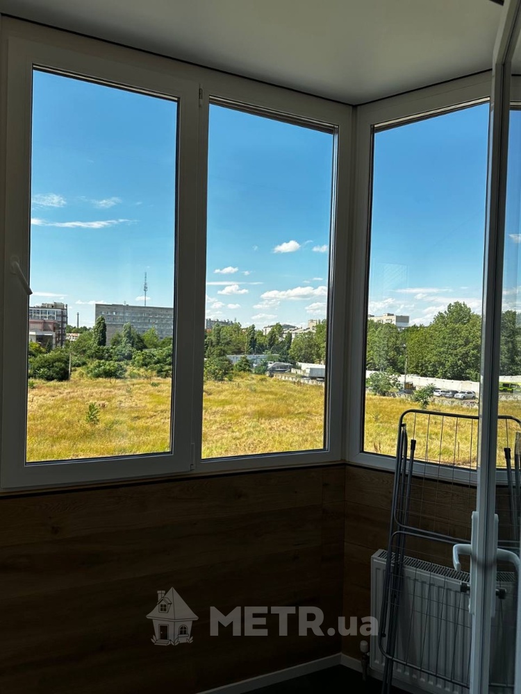 Фото квартиры, г. Черноморск, ул. Лазурная 2Б (24187-26)