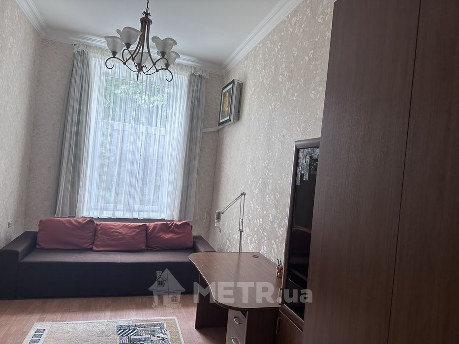 Фото квартиры, г. Одесса, ул. Нежинская 64 (24269-7)