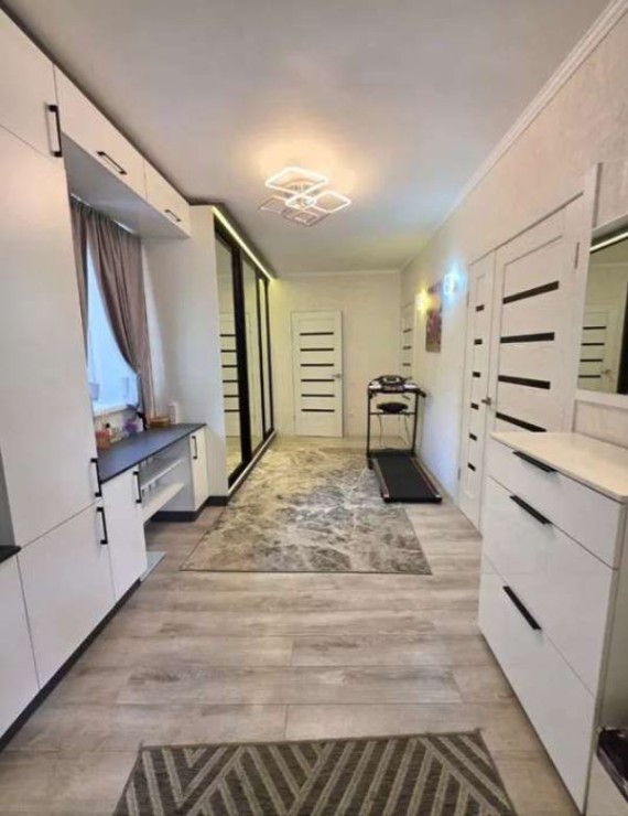 Будинок, доповнююче фото, 24295