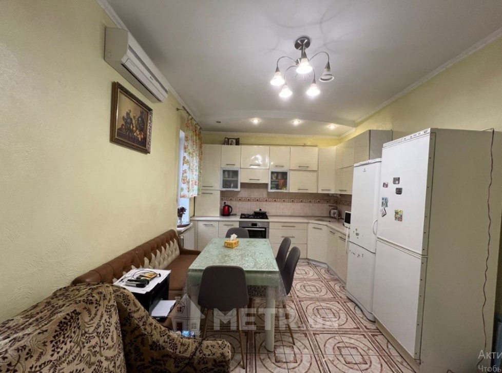 Фото квартиры, г. Одесса, ул. Толбухина 73 (24349-4)