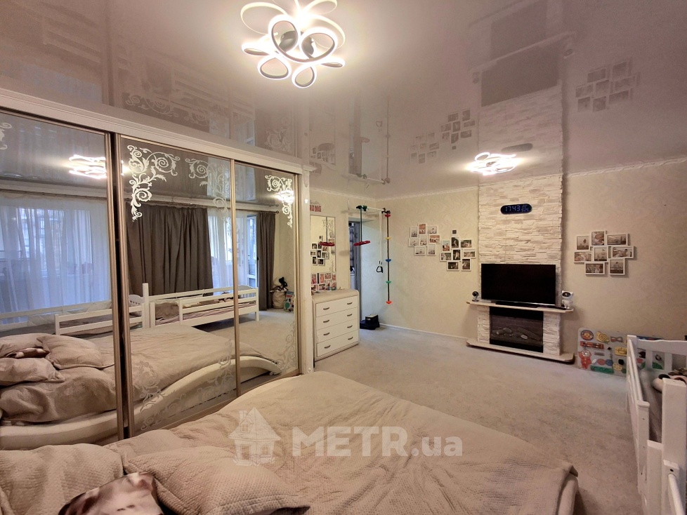 Фото квартири, м. Чорноморськ, проспект Миру 28 (24422-3)