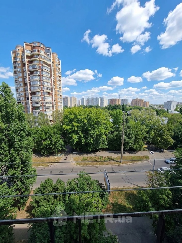 Фото квартиры, г. Одесса, ул. Академика Королёва 2 (24443-16)