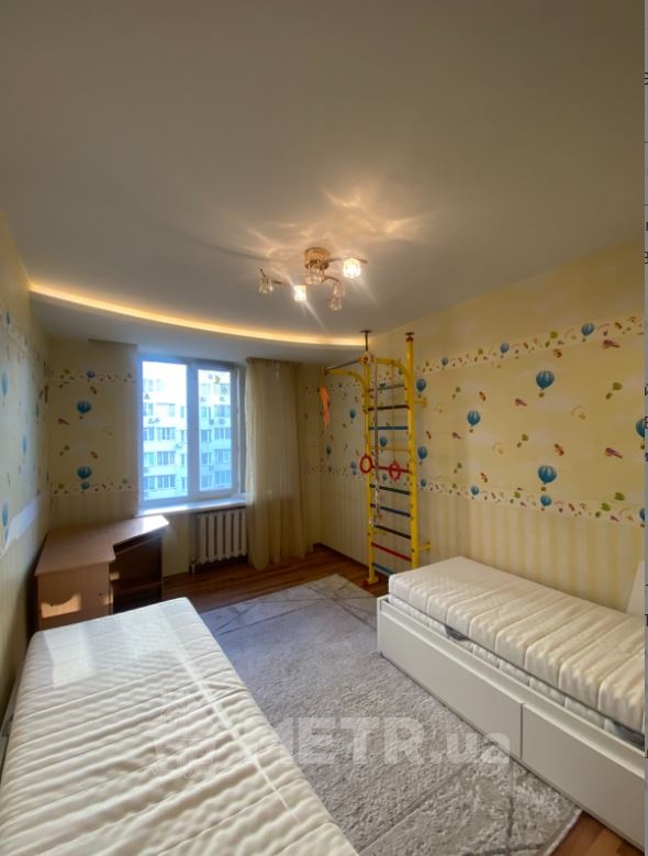 Фото квартиры, г. Одесса, ул. Тополевая 18 (24449-12)