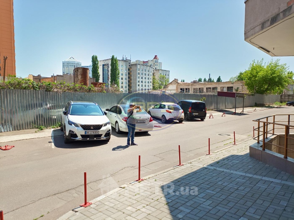 Фото комерційної нерухомості, м. Одеса, вул. Середньофонтанська 19В (24535-1)