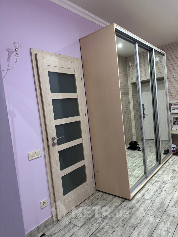 Фото квартиры, г. Черноморск, пер. Хантадзе 3 (6825-18)
