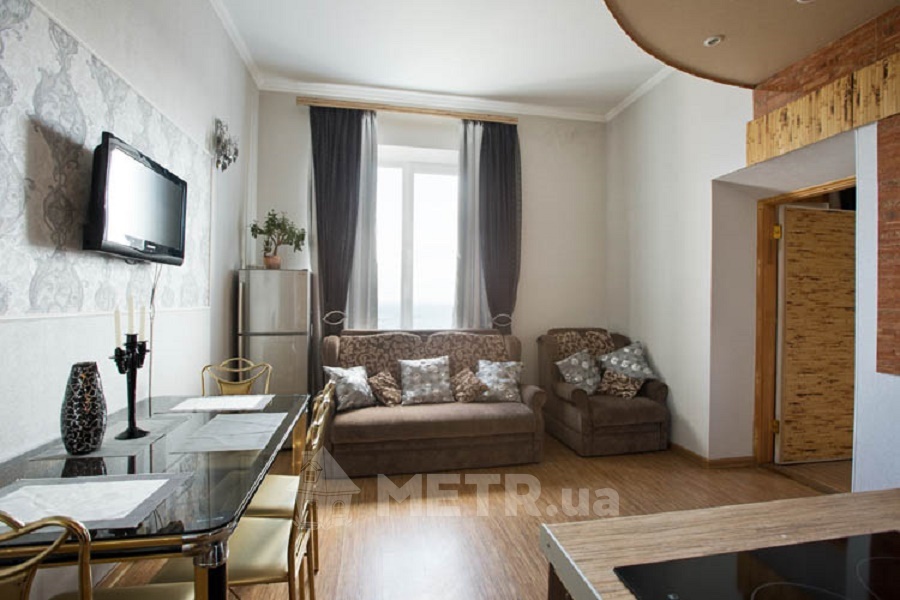 Фото квартиры, г. Черноморск, пер. Хантадзе 4 (5443-13)